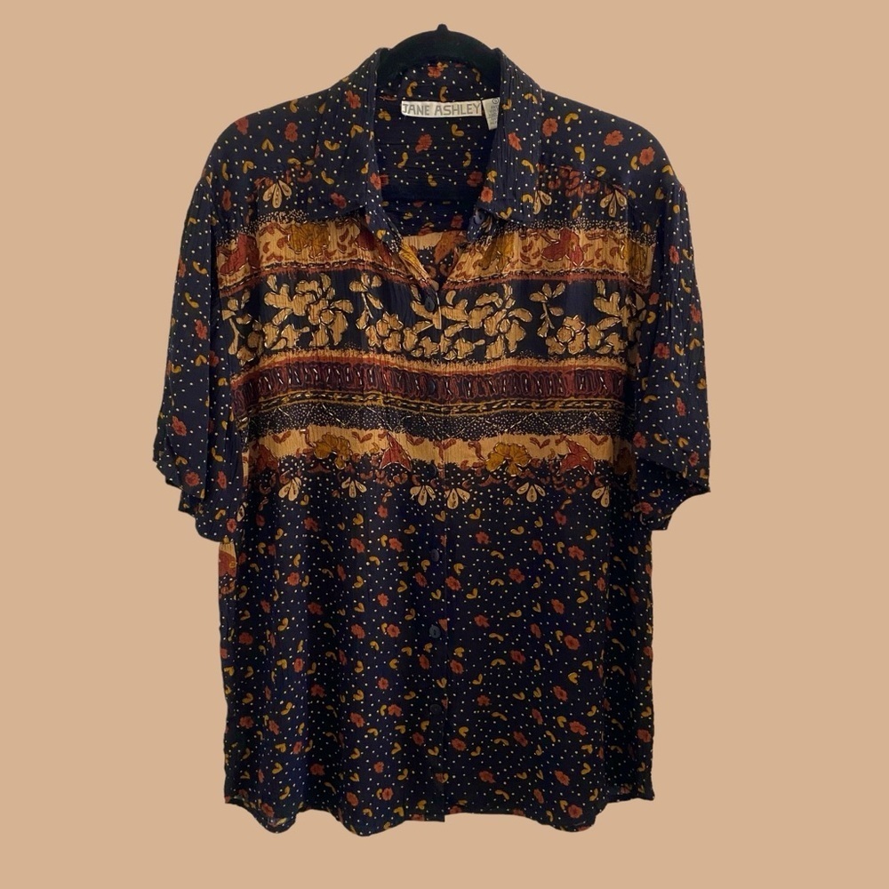 Vintage Boho Floral Crinkle Cut Oversized Button Up Short Sleeve / Jane Ashley